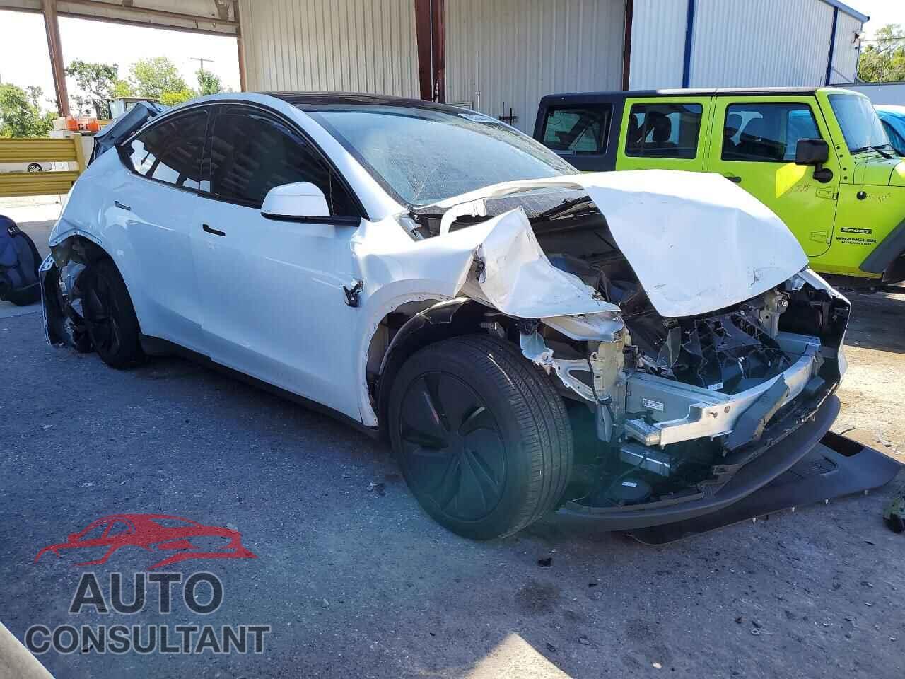 TESLA MODEL Y 2026 - 7SAYGDEDXTA418573