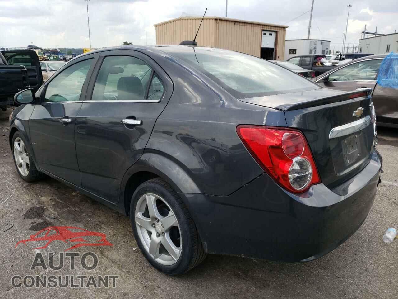 CHEVROLET SONIC 2016 - 1G1JE5SB9G4138231