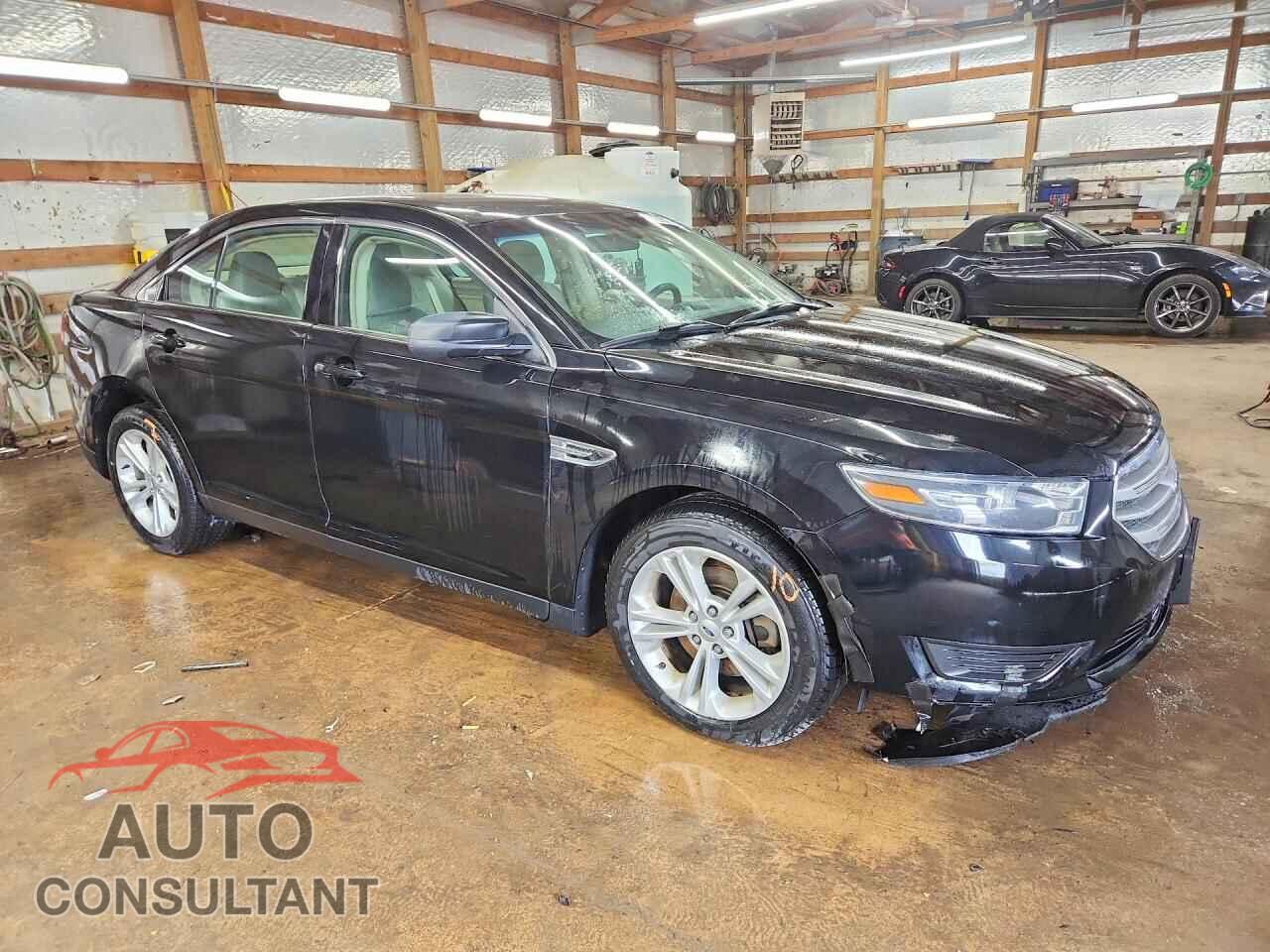 FORD TAURUS 2017 - 1FAHP2D81HG125916