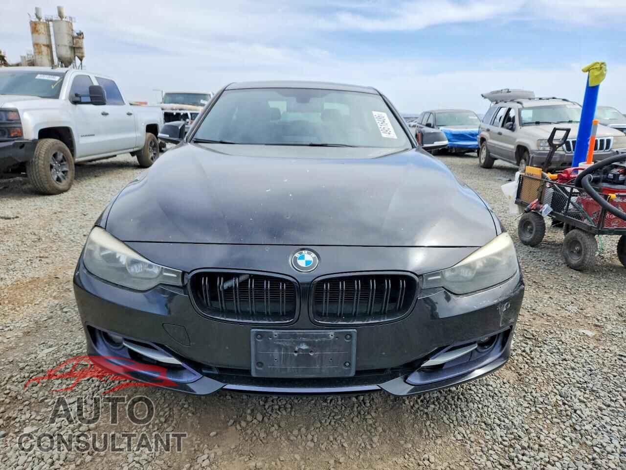 BMW 3 SERIES 2012 - WBA3A5C59CF344018
