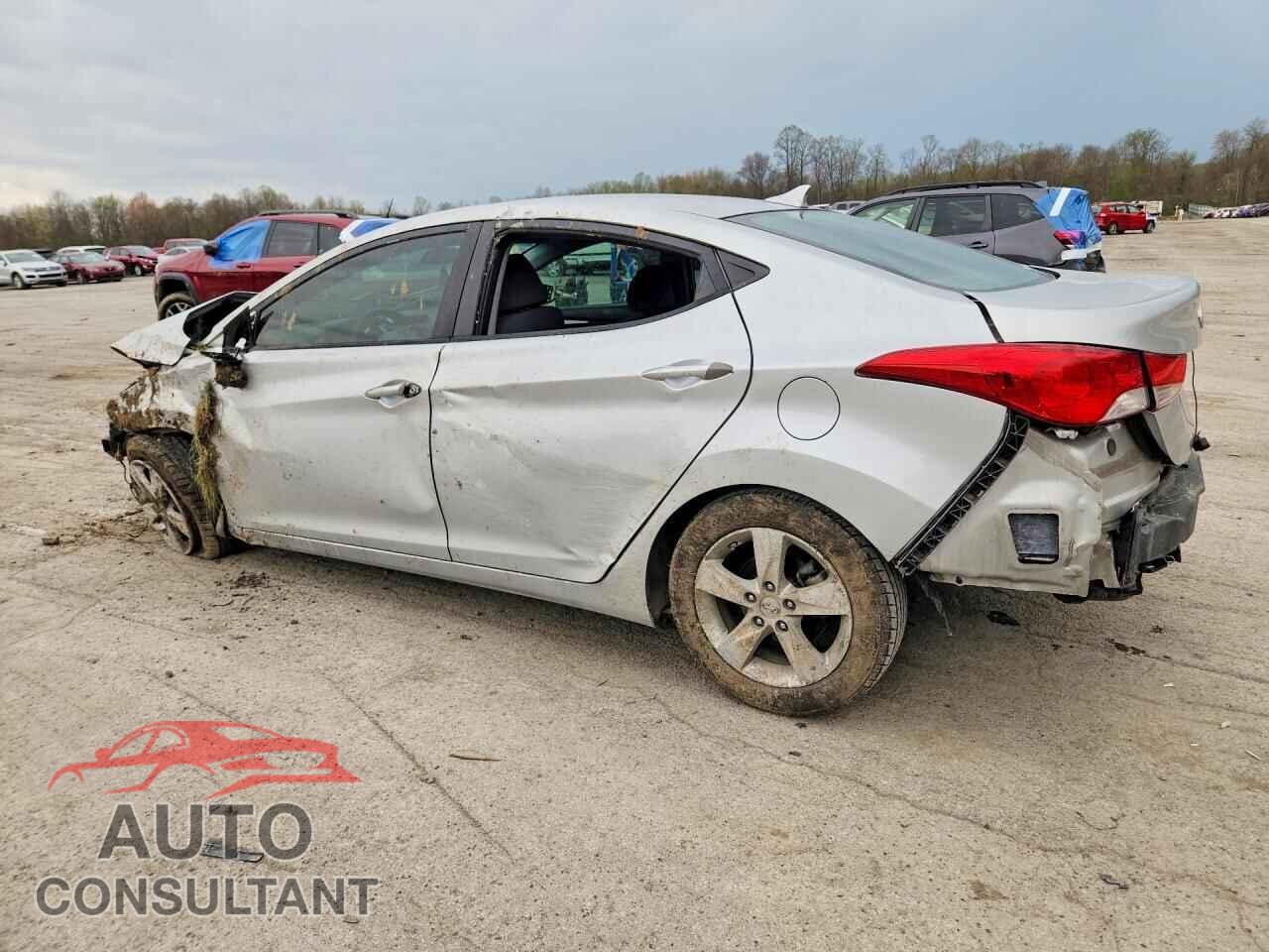 HYUNDAI ELANTRA 2012 - KMHDH4AE3CU347049