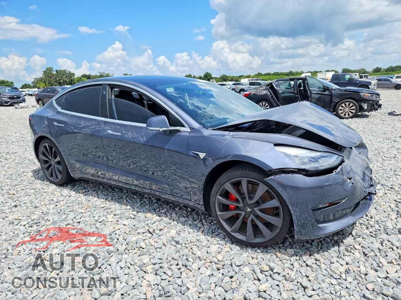 TESLA MODEL 3 2020 - 5YJ3E1EC2LF713513