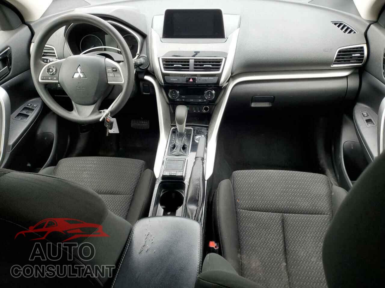 MITSUBISHI ECLIPSE 2018 - JA4AT4AA1JZ064324
