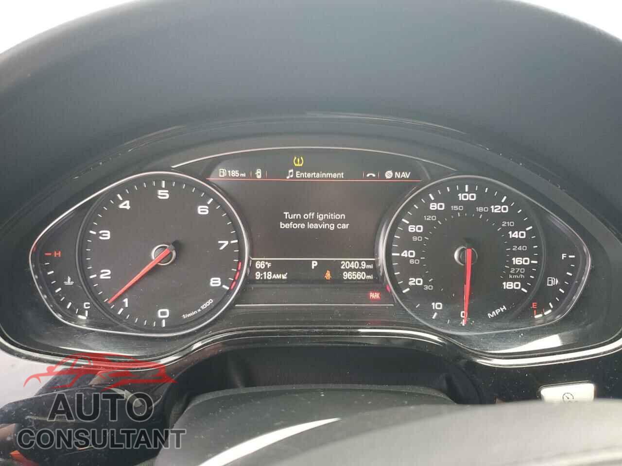 AUDI A8 2017 - WAU44AFDXHN014585