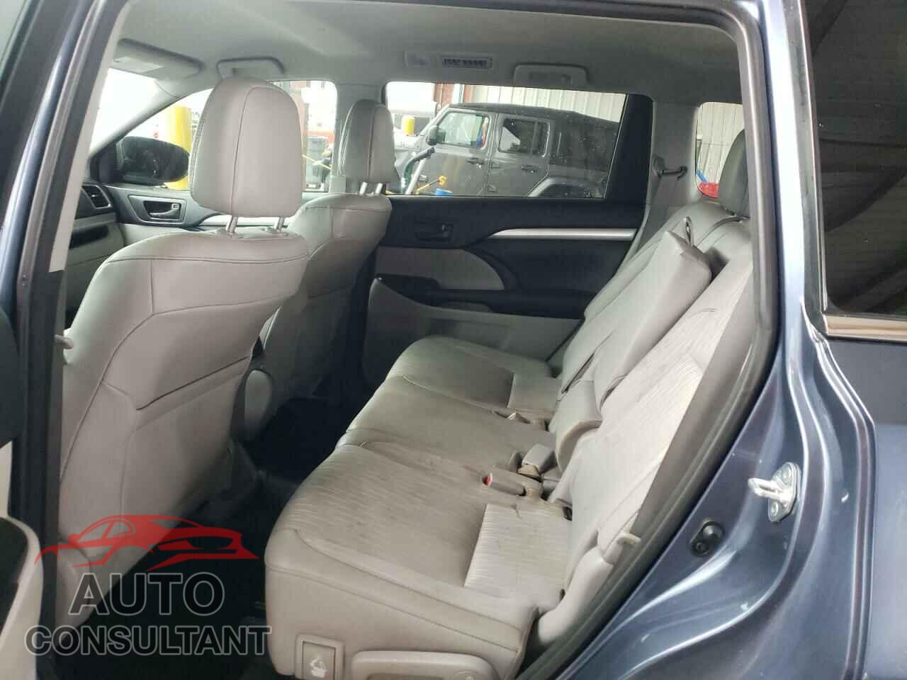 TOYOTA HIGHLANDER 2017 - 5TDZZRFH5HS201710