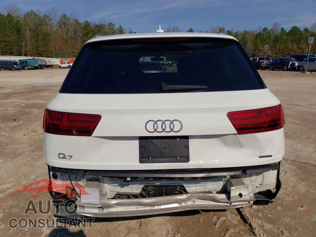 AUDI Q7 2017 - WA1LHAF70HD036155