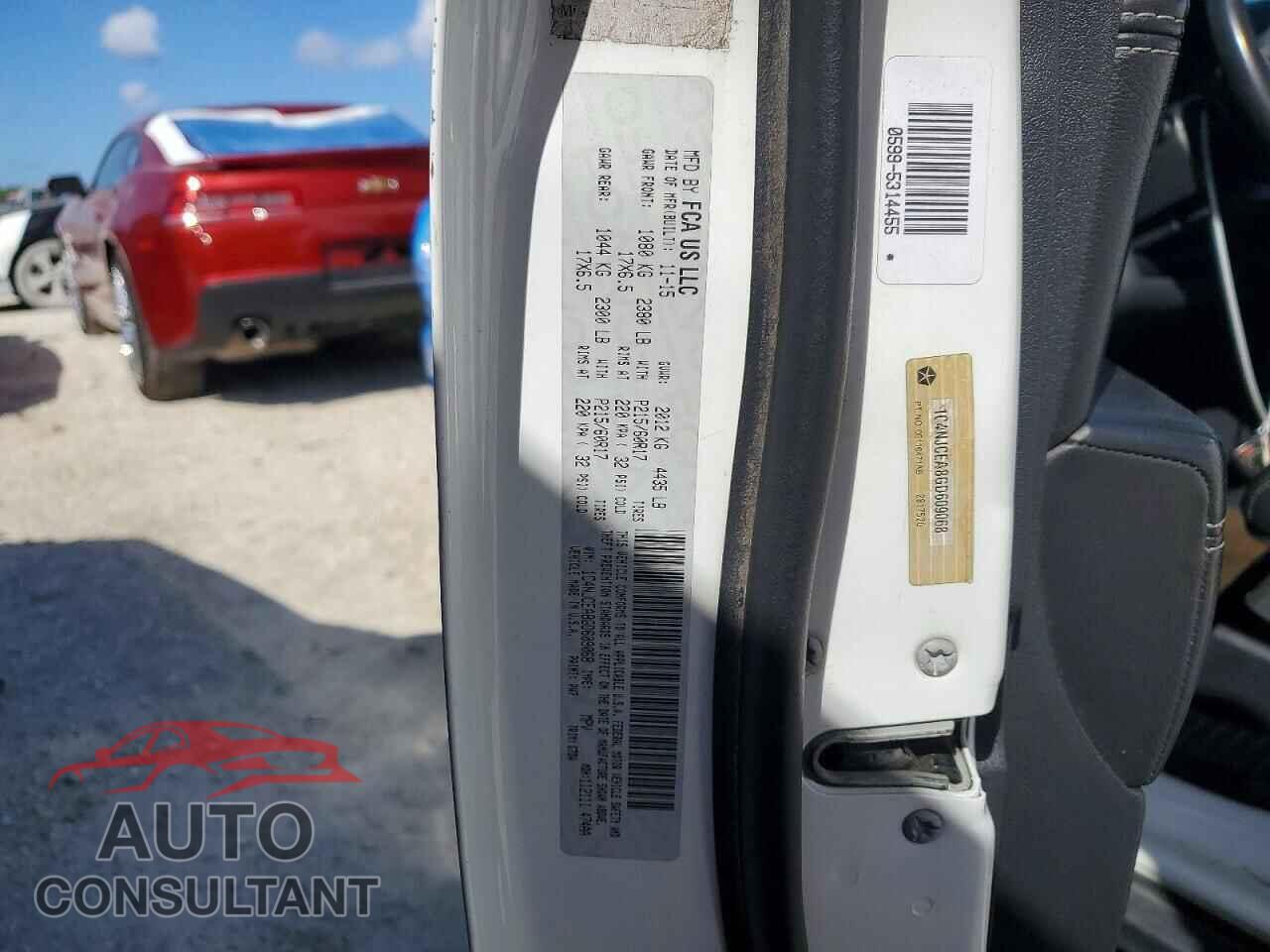 JEEP COMPASS 2016 - 1C4NJCEA8GD609068