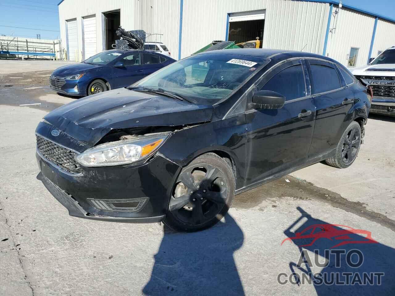 FORD FOCUS 2017 - 1FADP3E22HL277080