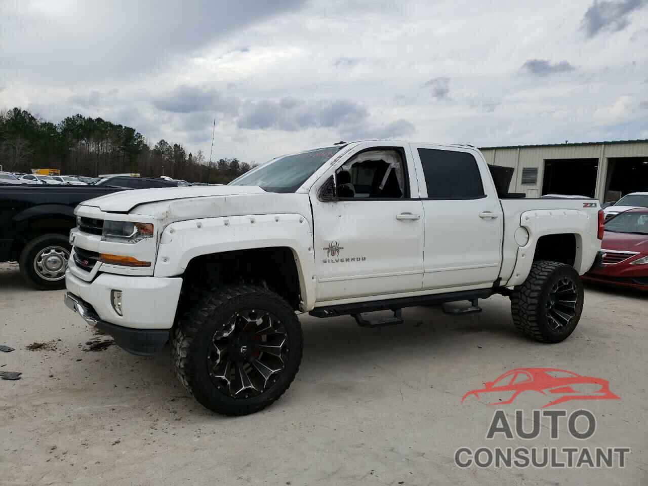 CHEVROLET SILVERADO 2016 - 3GCUKREC8GG355393