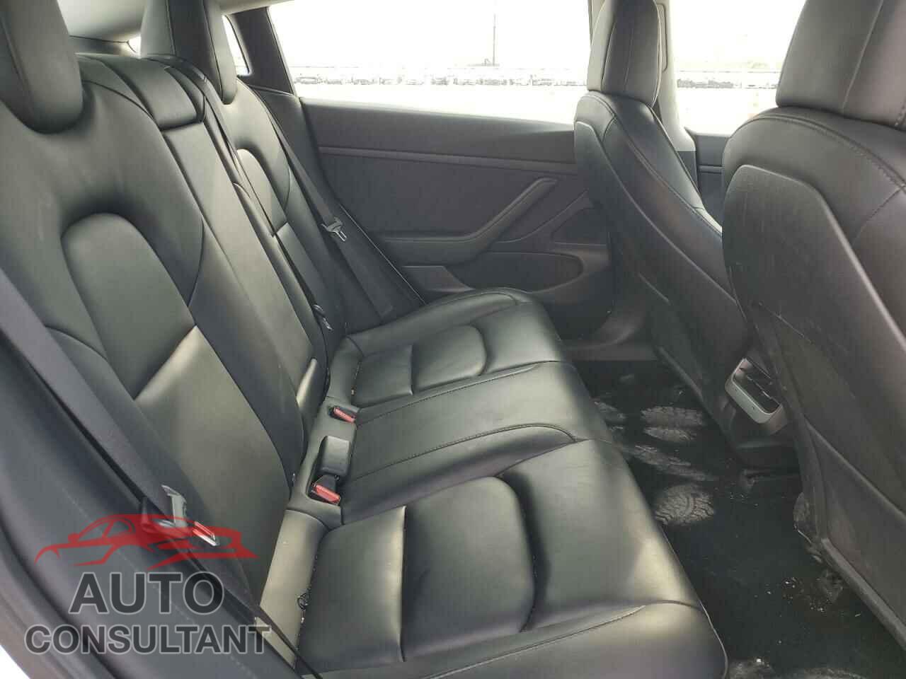 TESLA MODEL 3 2020 - 5YJ3E1EA4LF799776
