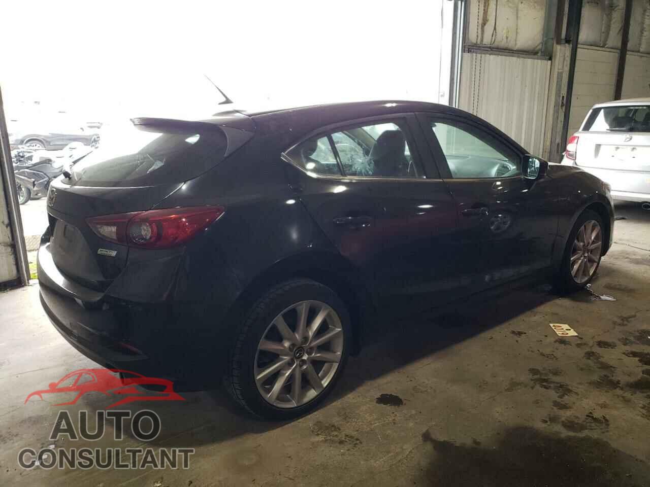 MAZDA 3 2017 - 3MZBN1L7XHM116191