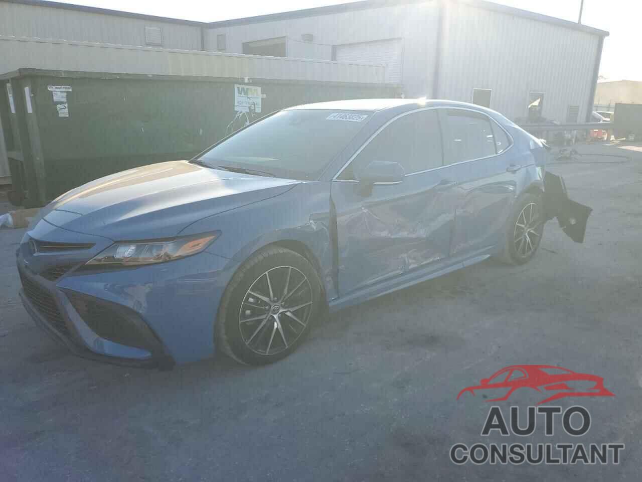 TOYOTA CAMRY 2023 - 4T1G11AK4PU121761