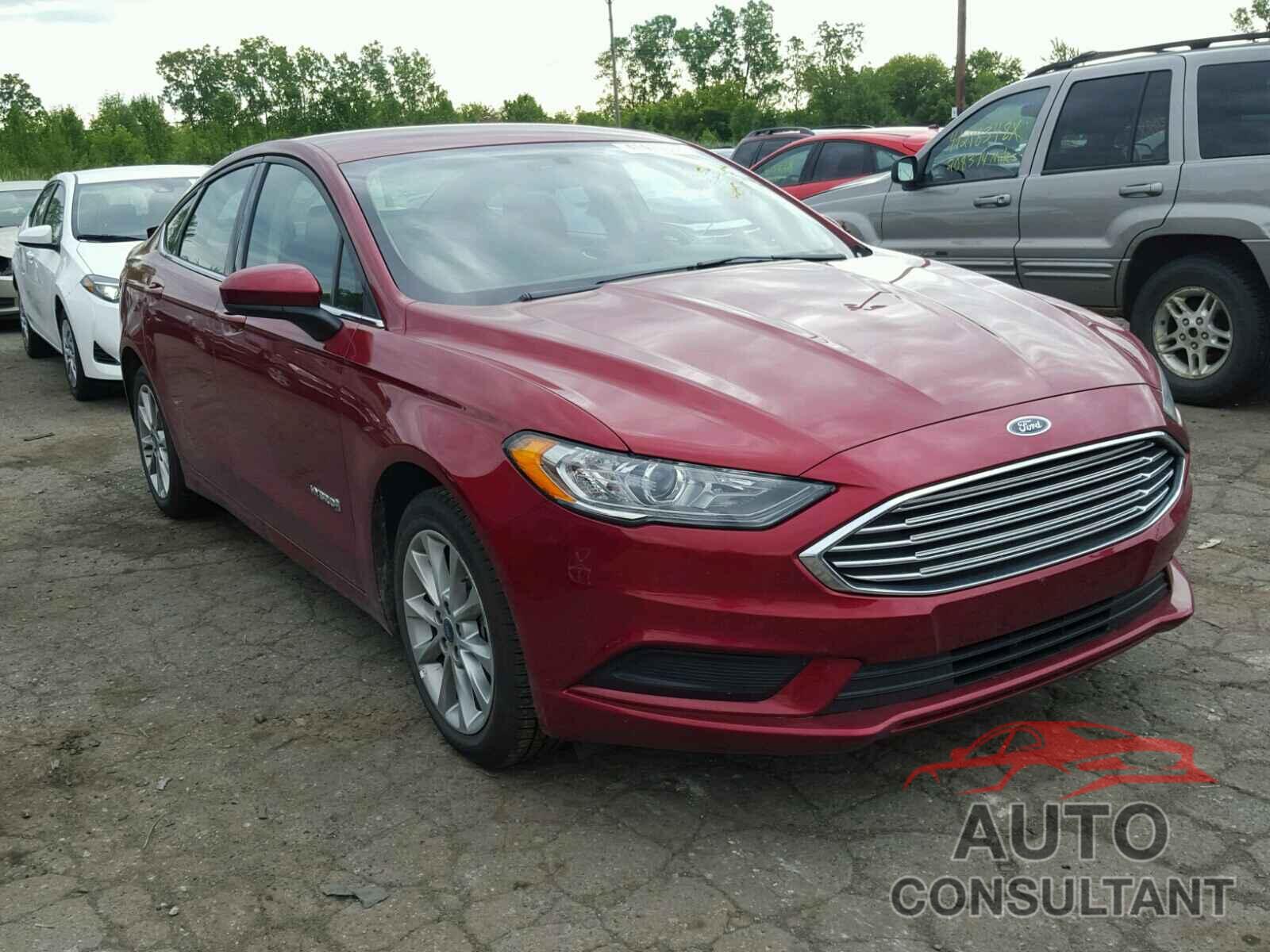 FORD FUSION 2017 - 3FA6P0LU5HR384945