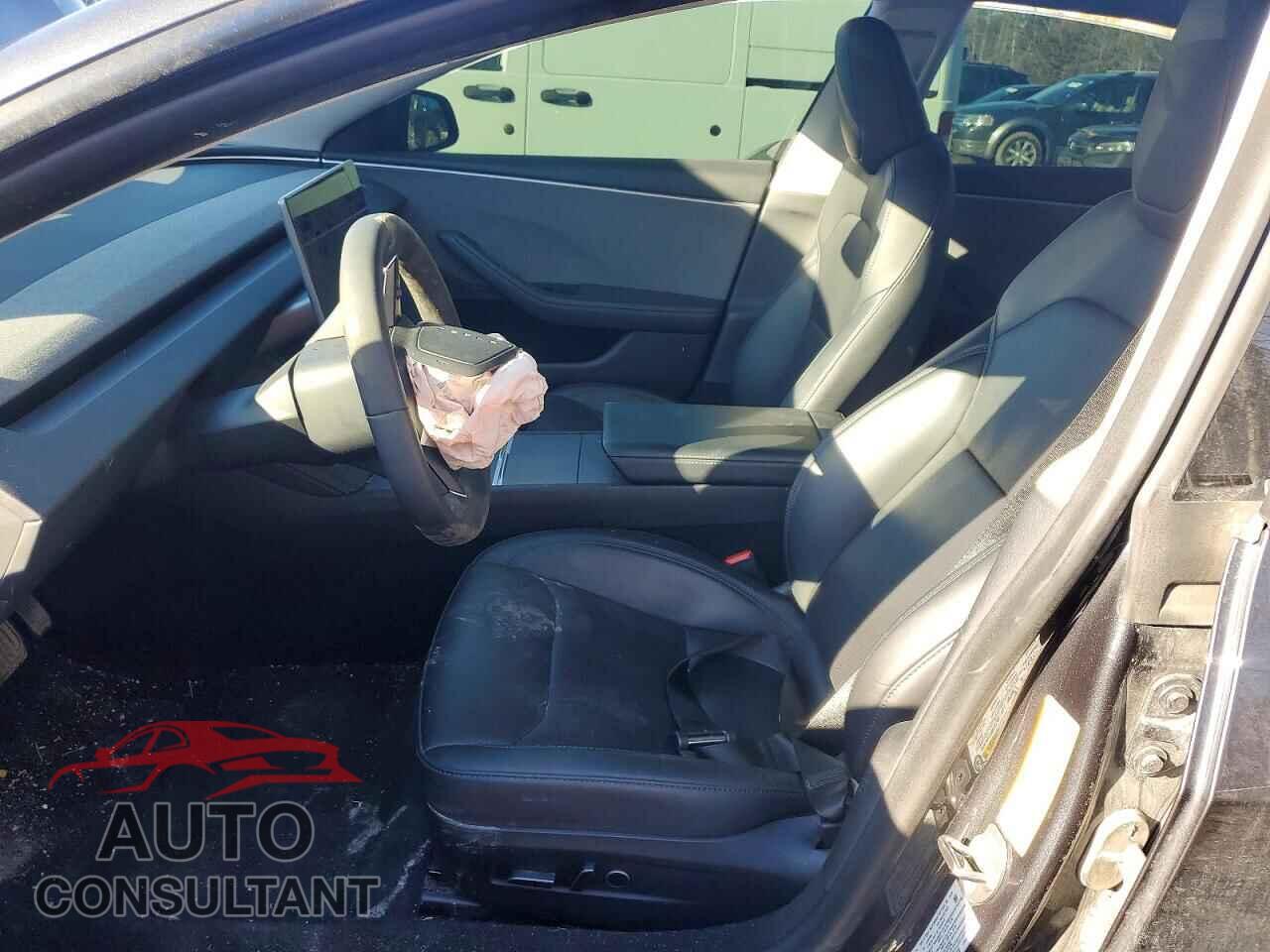 TESLA MODEL 3 2024 - LRW3E7FA6RC093865