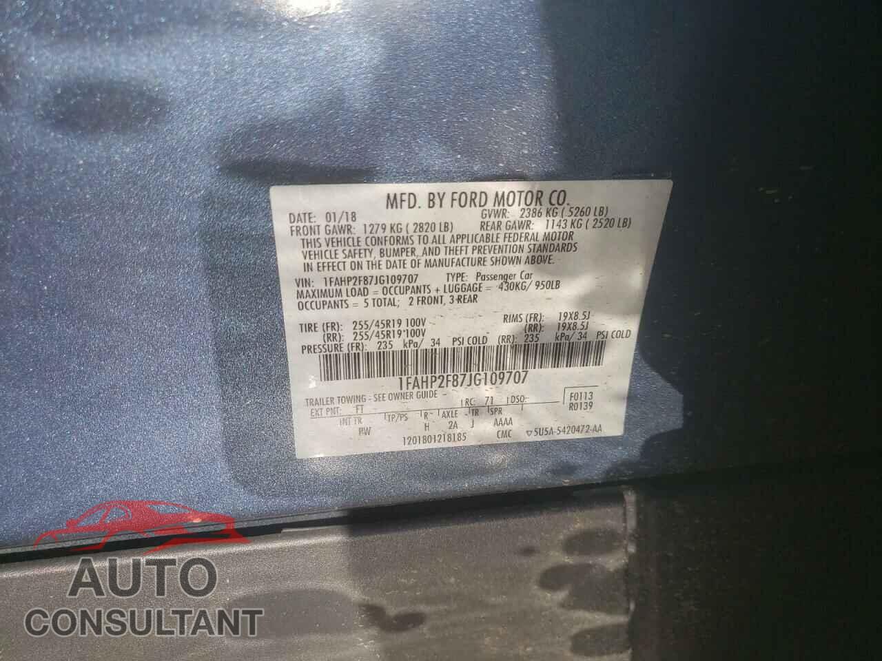 FORD TAURUS 2018 - 1FAHP2F87JG109707