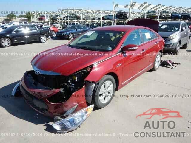 CHEVROLET MALIBU 2016 - 1G11E5SA3GF135823