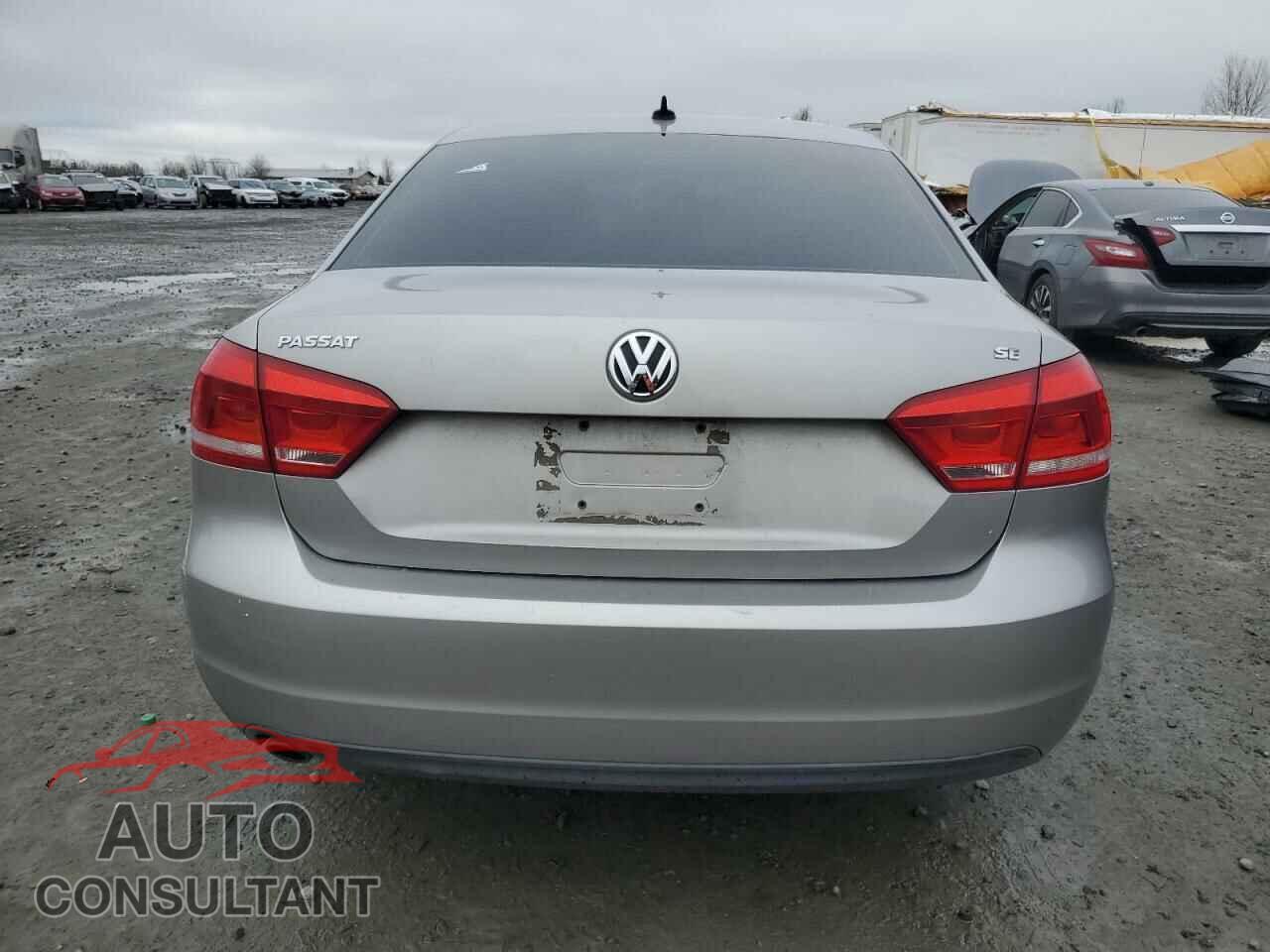 VOLKSWAGEN PASSAT 2013 - 1VWBP7A3XDC018917