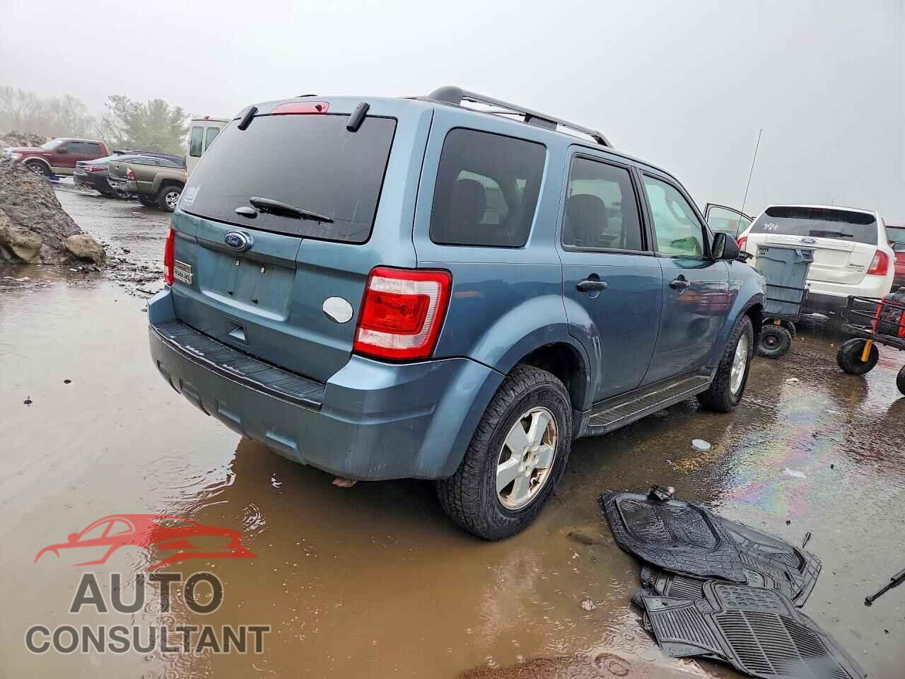 FORD ESCAPE 2011 - 1FMCU0D7XBKB82012