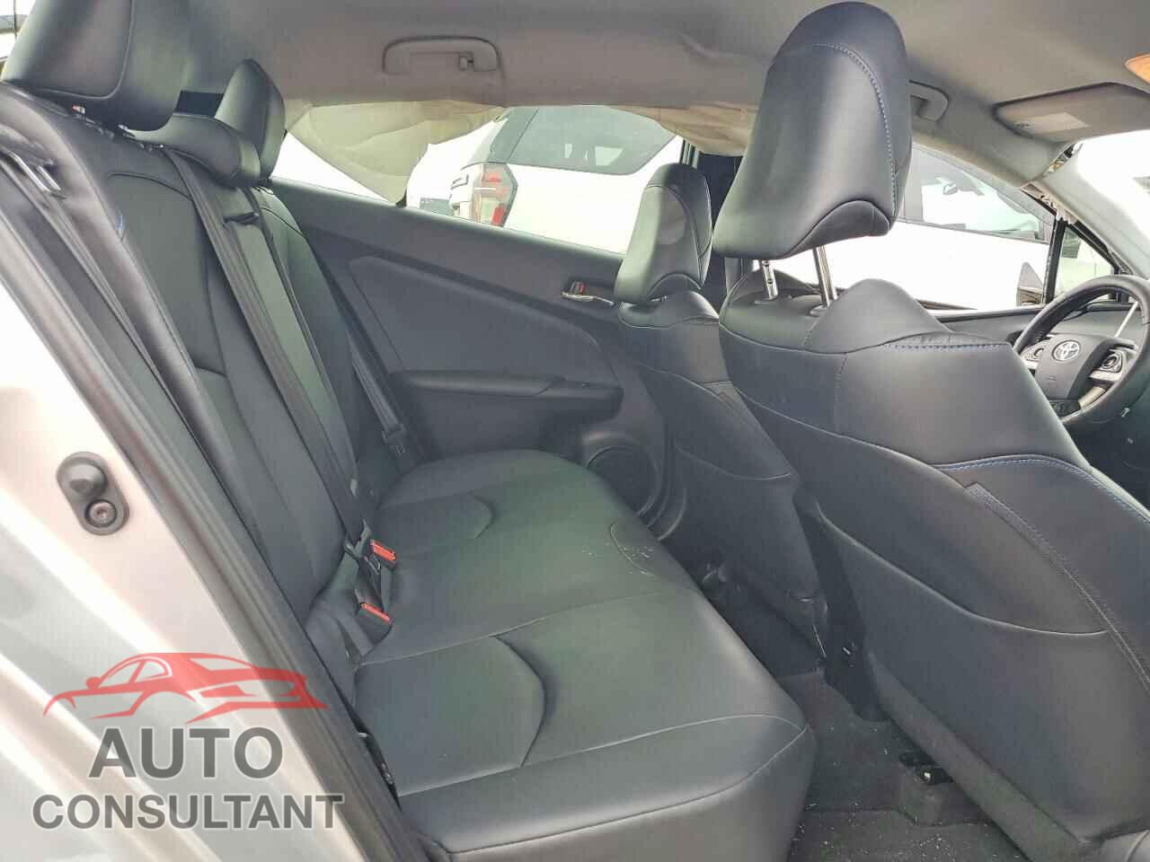 TOYOTA PRIUS 2017 - JTDKARFU7H3038551