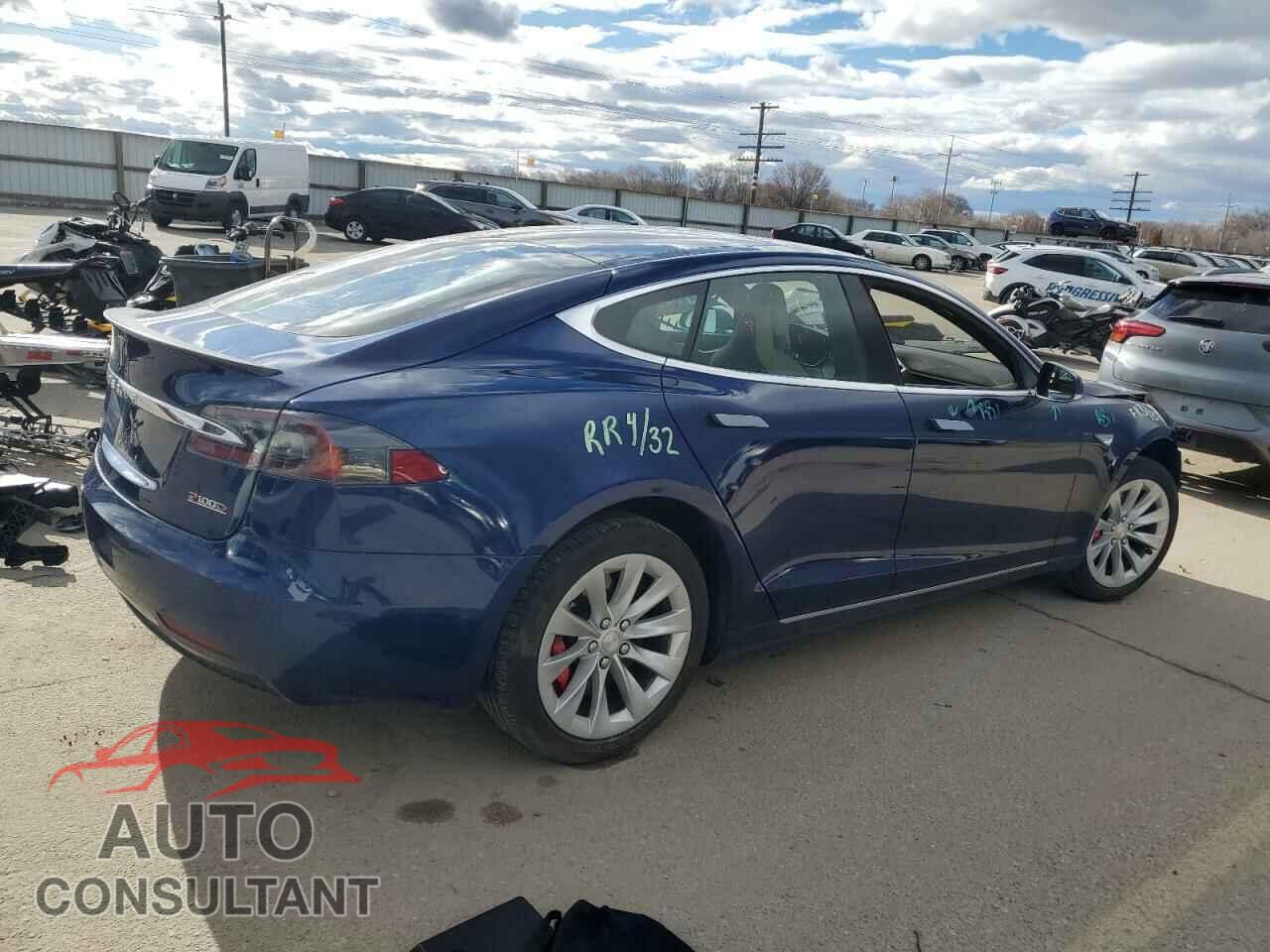 TESLA MODEL S 2016 - 5YJSA1E42GF155586