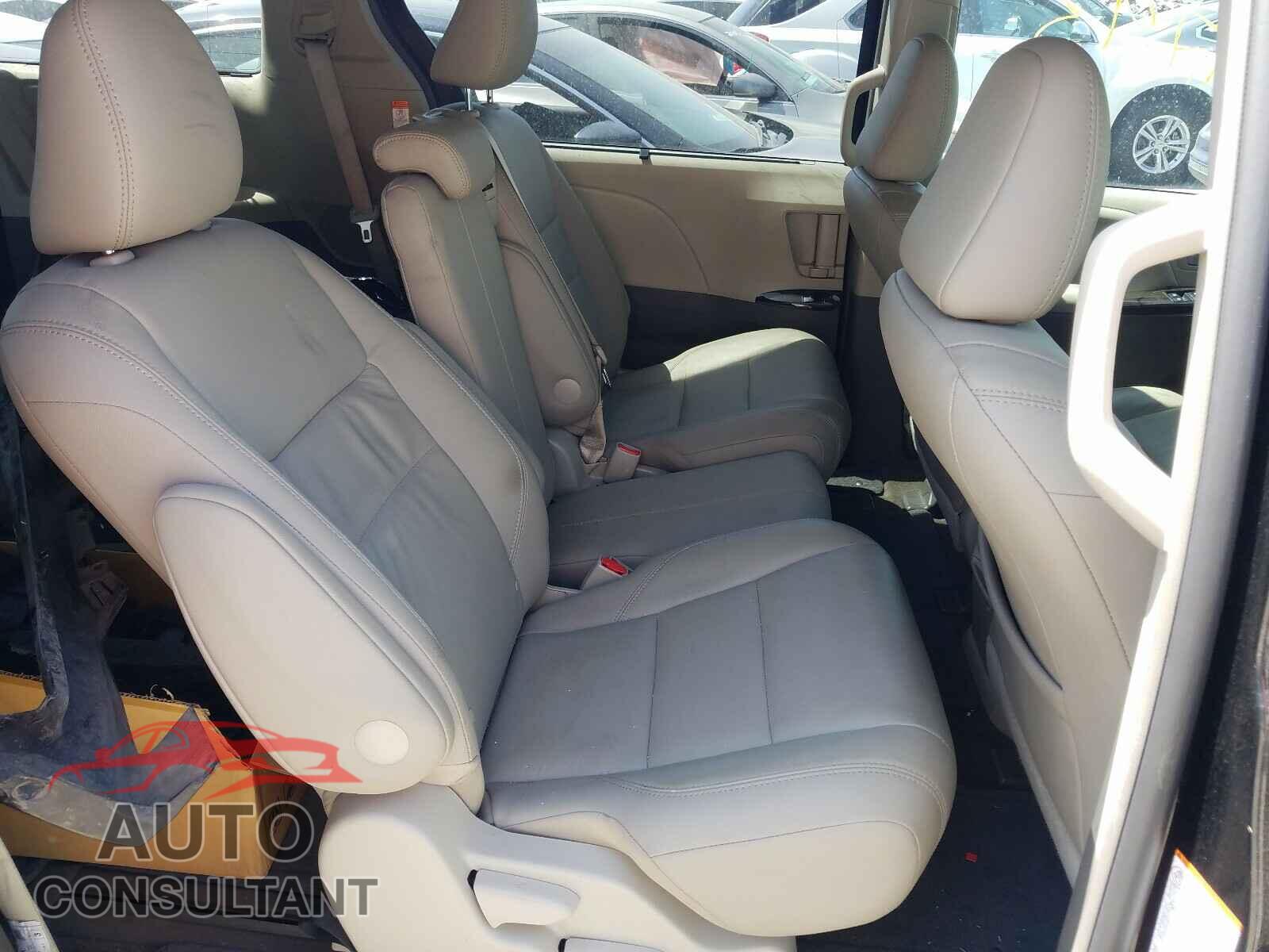 TOYOTA SIENNA 2017 - 5TDYZ3DC6HS887174