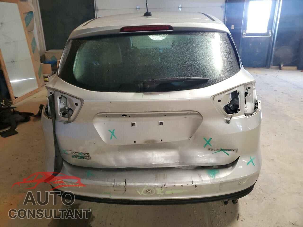 FORD CMAX 2017 - 1FADP5FU1HL111161