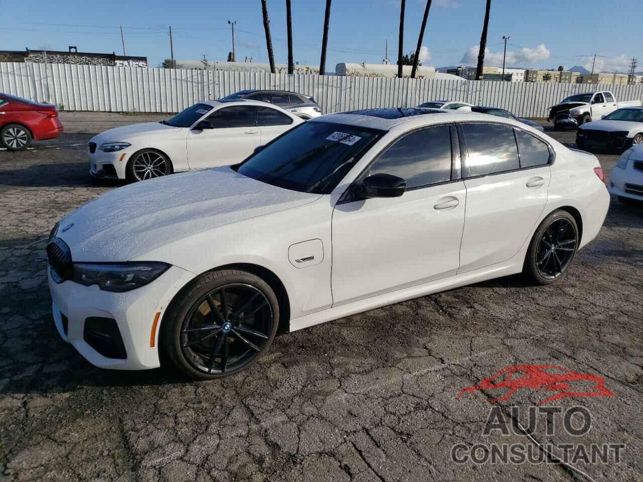 BMW 3 SERIES 2022 - 3MW5P7J03N8C24186