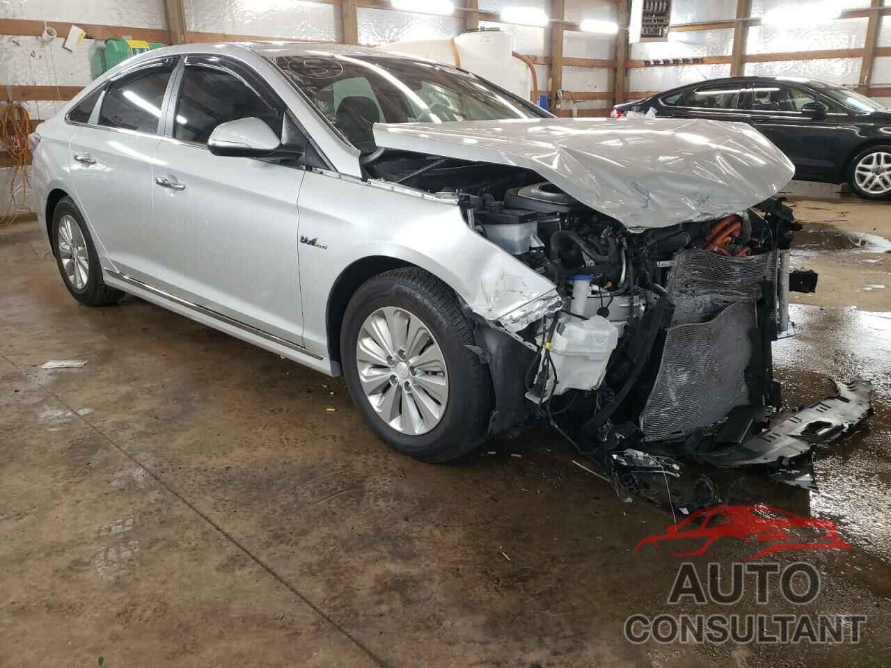 HYUNDAI SONATA 2016 - KMHE24L13GA015300