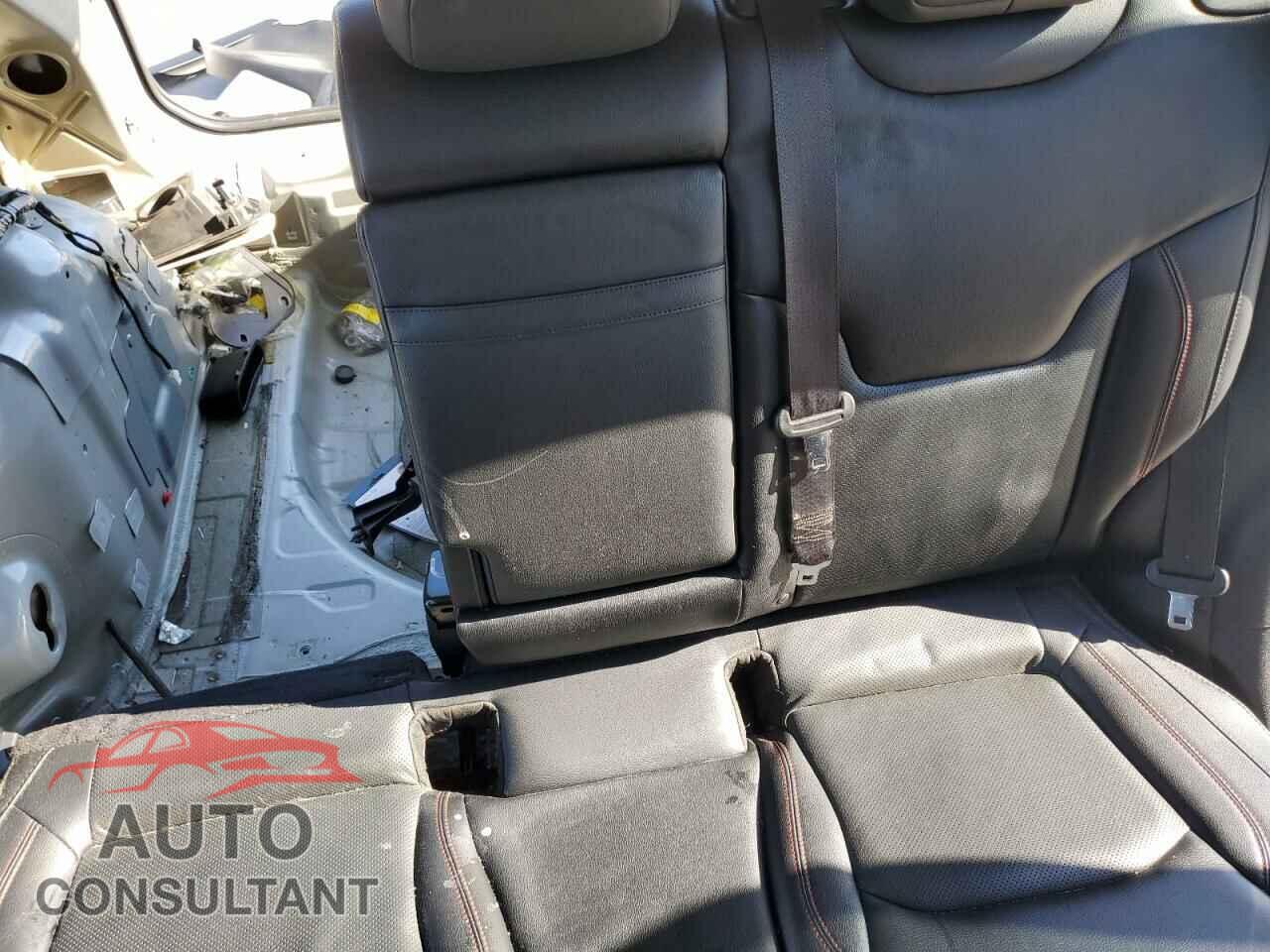 JEEP COMPASS 2017 - 3C4NJDDB3HT632382