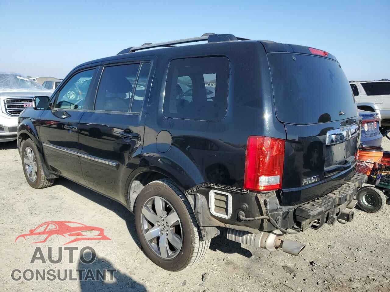 HONDA PILOT 2013 - 5FNYF3H9XDB033438