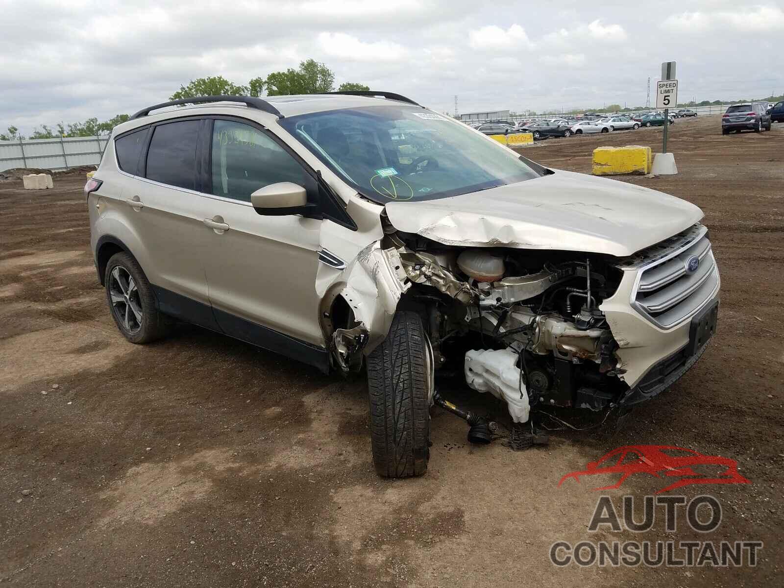 FORD ESCAPE 2017 - 1FMCU9G94HUB97605