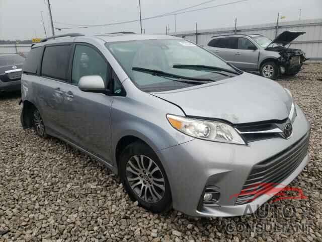 TOYOTA SIENNA 2018 - 5TDYZ3DC2JS906227