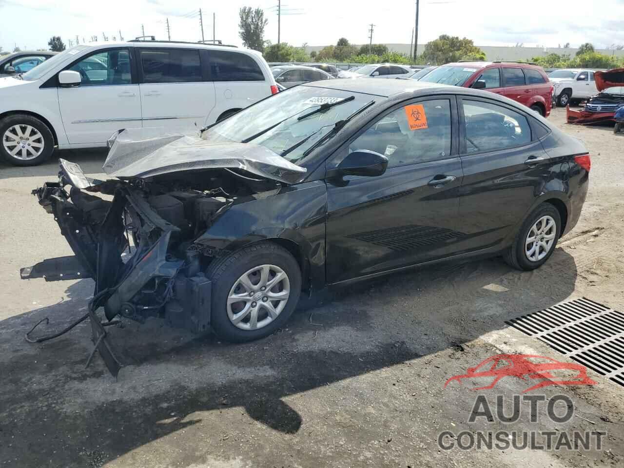 HYUNDAI ACCENT 2013 - KMHCT4AE3DU555492