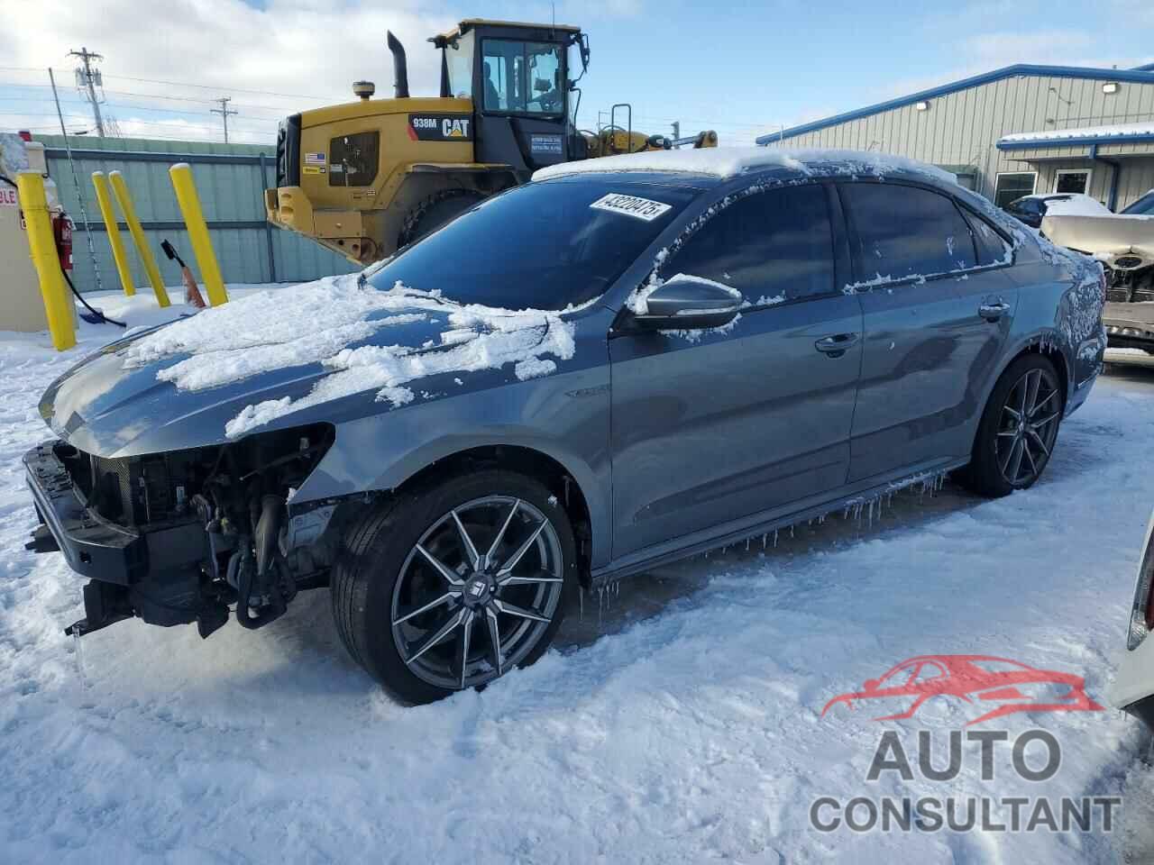 VOLKSWAGEN PASSAT 2018 - 1VWAA7A32JC007418