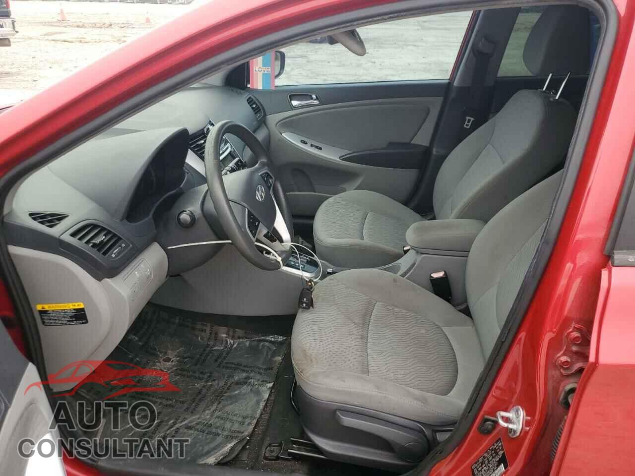 HYUNDAI ACCENT 2013 - KMHCU4AE5DU321965