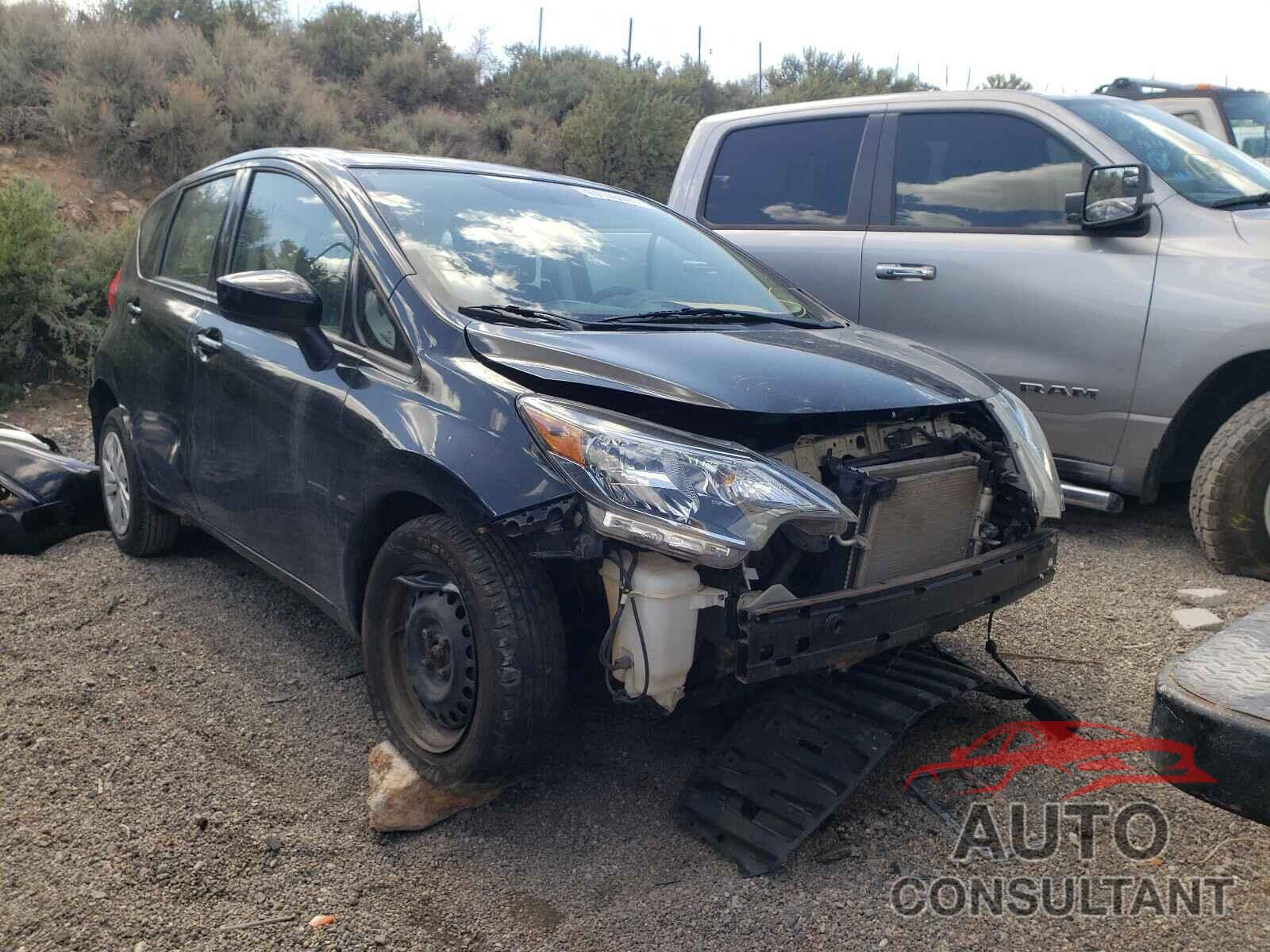 NISSAN VERSA 2018 - 3N1CE2CP4JL368188