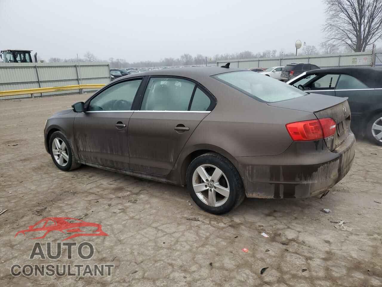 VOLKSWAGEN JETTA 2013 - 3VWLL7AJ4DM359243