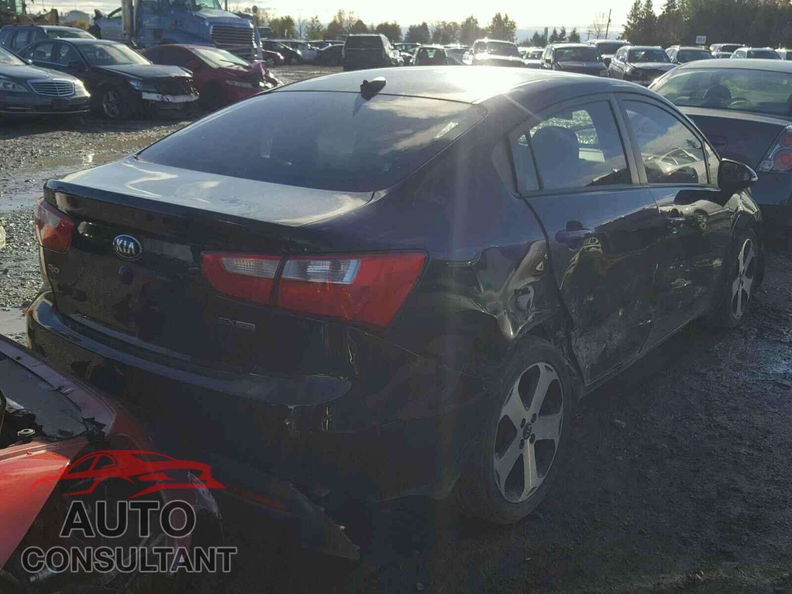 KIA RIO 2015 - KNADN4A31F6501646