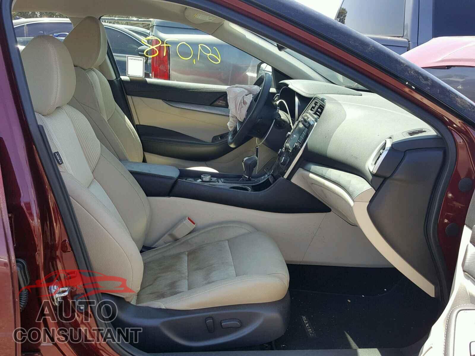 NISSAN MAXIMA 2016 - 1N4AA6AP1GC902672