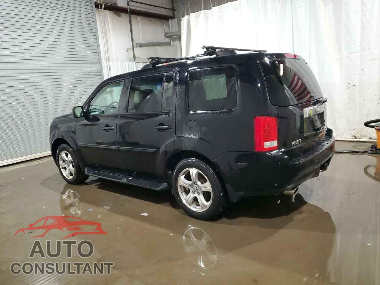 HONDA PILOT 2015 - 5FNYF4H57FB047223