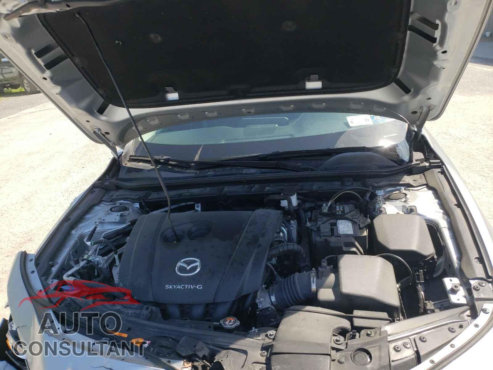 MAZDA 3 2019 - 3MZBPABL2KM113995
