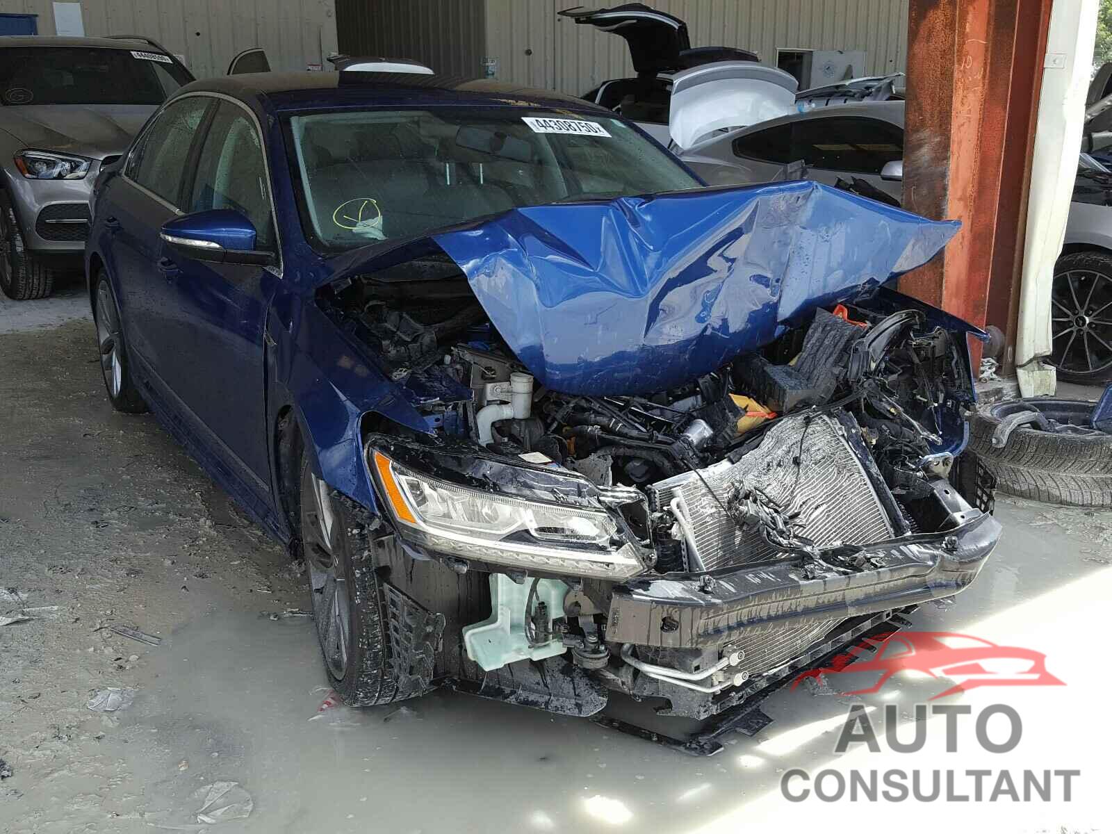 VOLKSWAGEN PASSAT 2017 - 1VWDT7A38HC063851