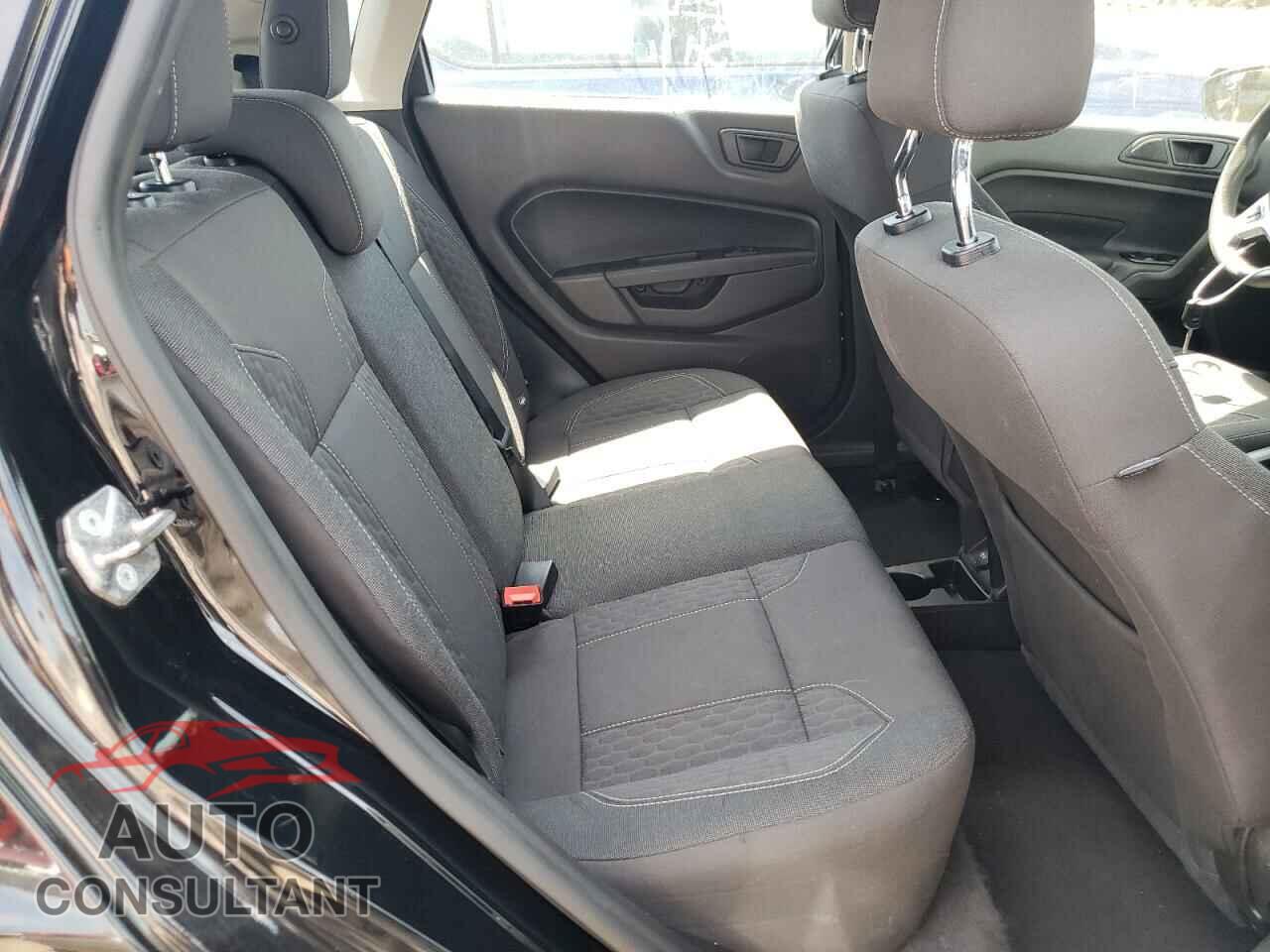 FORD FIESTA 2019 - 3FADP4EJ2KM105523