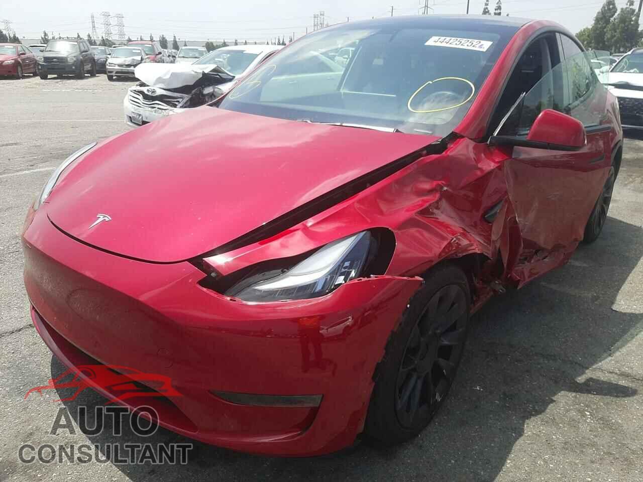 TESLA MODEL Y 2020 - 5YJYGDEE7LF045534