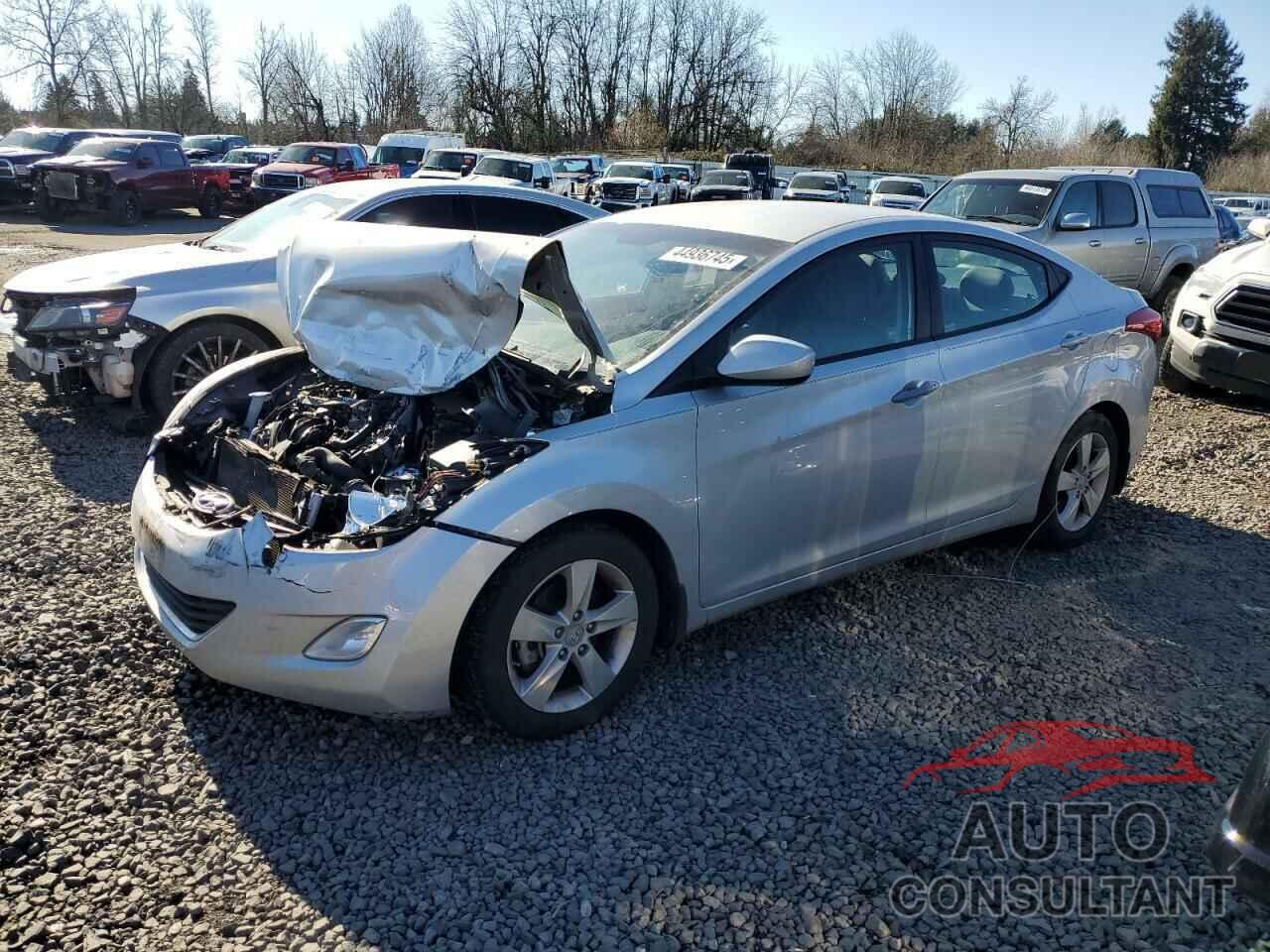 HYUNDAI ELANTRA 2013 - 5NPDH4AE1DH185809