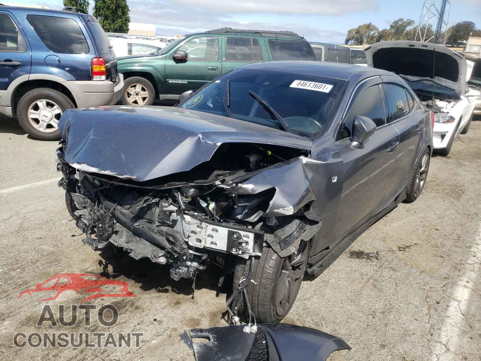 LEXUS IS 2017 - JTHBE1D2XH5030325