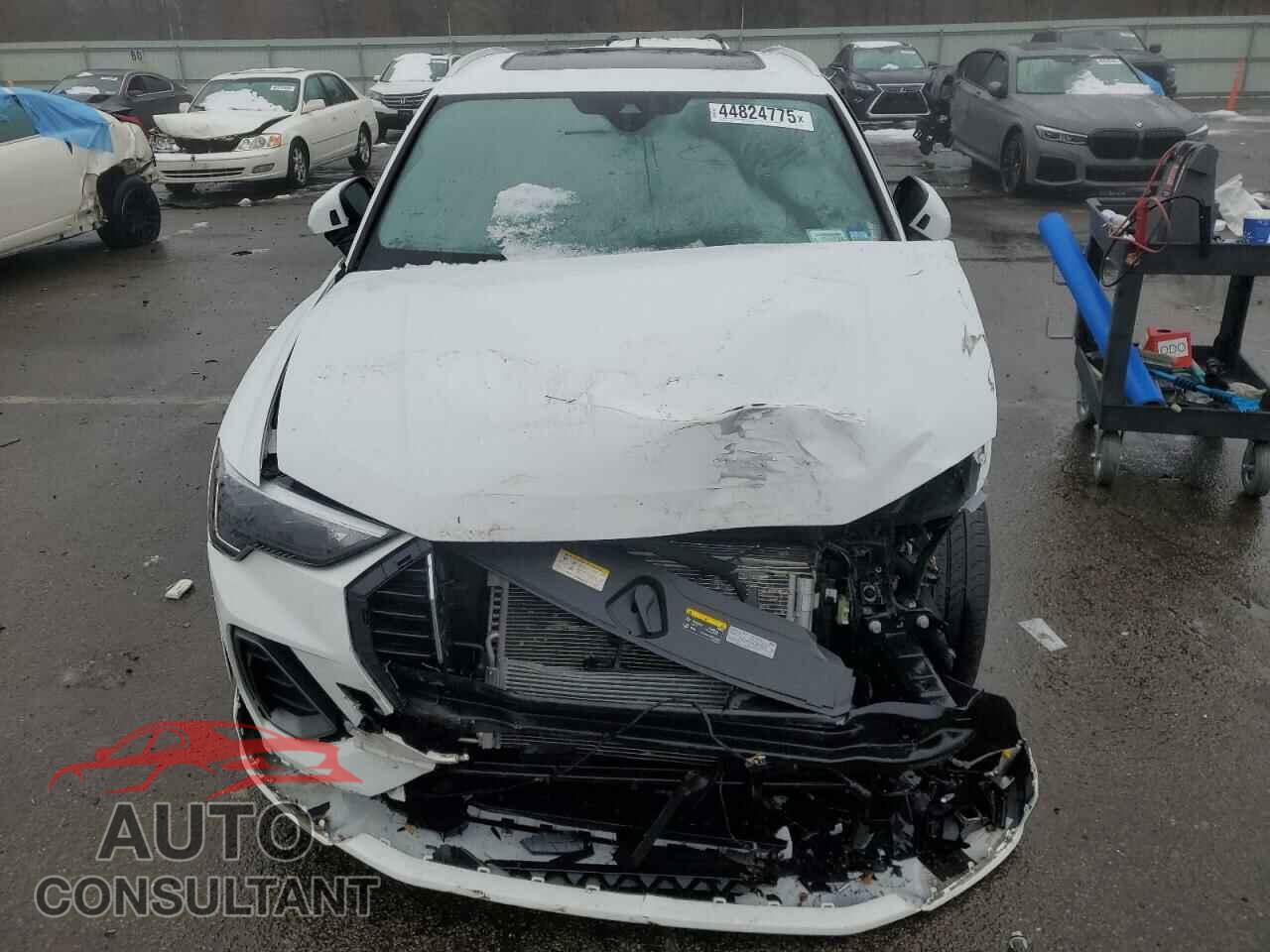 AUDI Q3 2022 - WA1DECF32N1142304