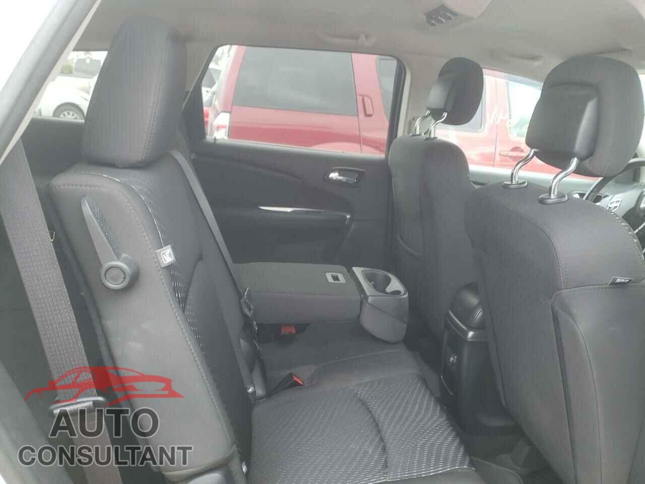 DODGE JOURNEY 2017 - 3C4PDCAB2HT519294