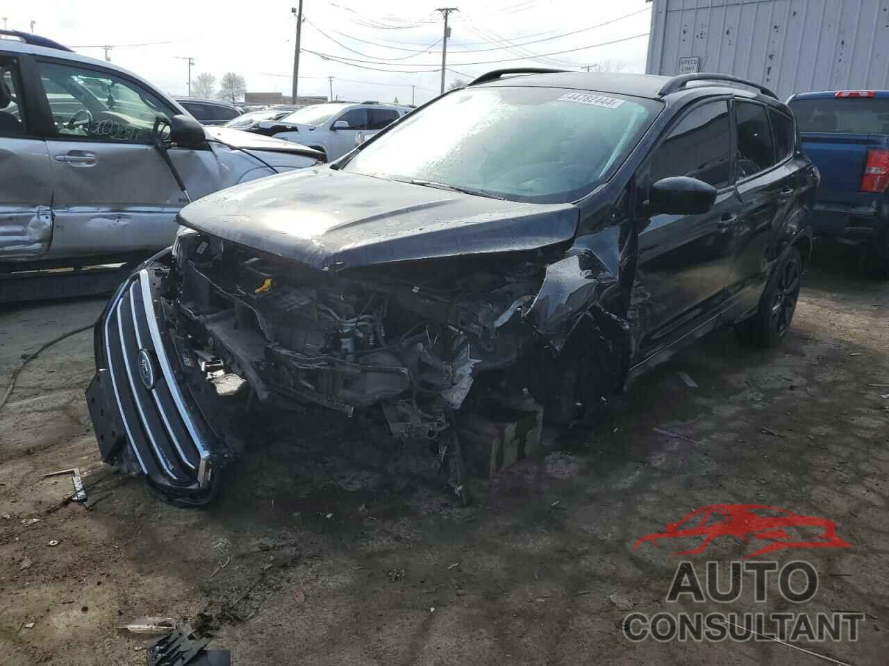 FORD ESCAPE 2018 - 1FMCU0GD7JUC45622