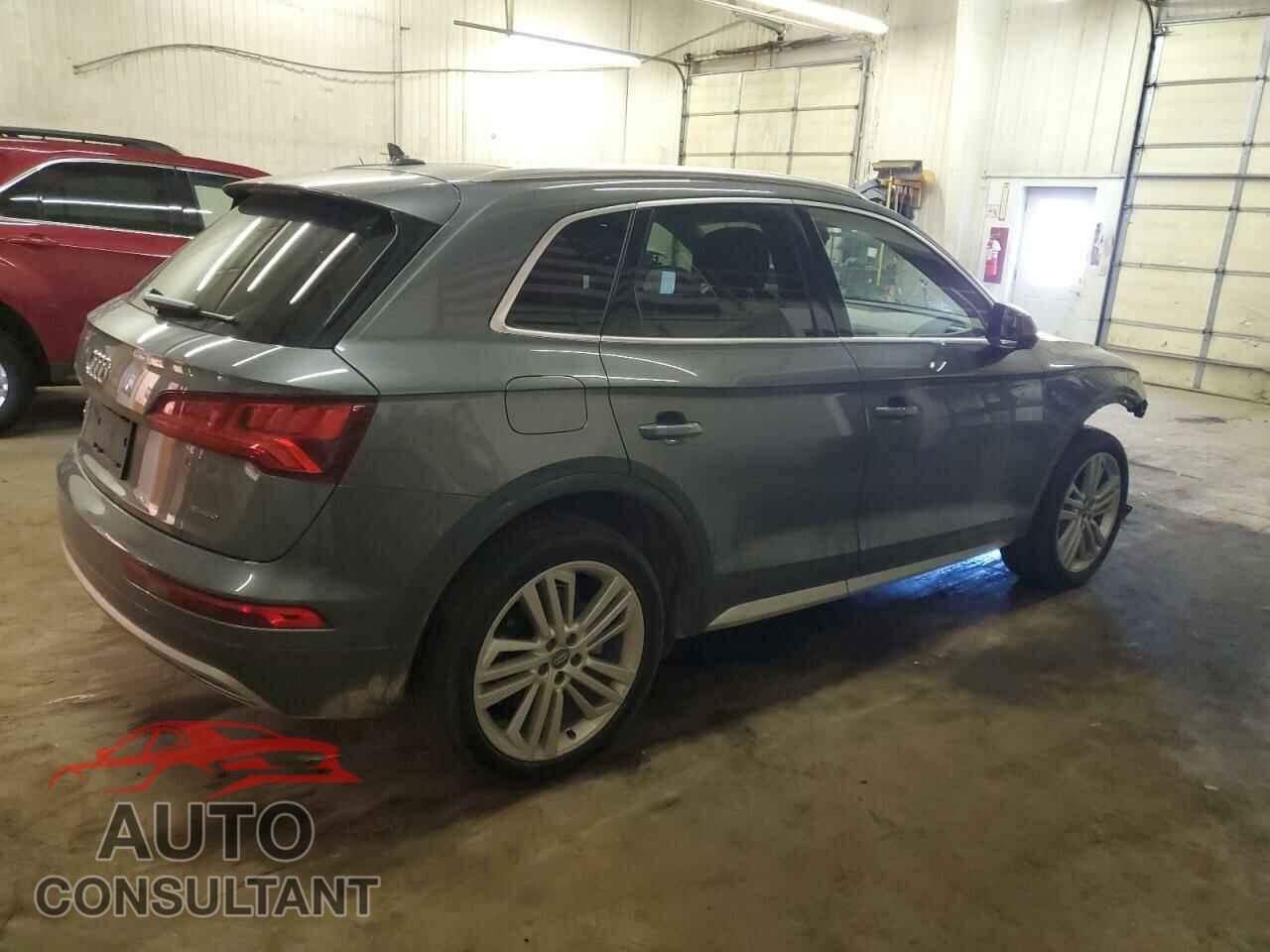 AUDI Q5 2019 - WA1BNAFY2K2110000
